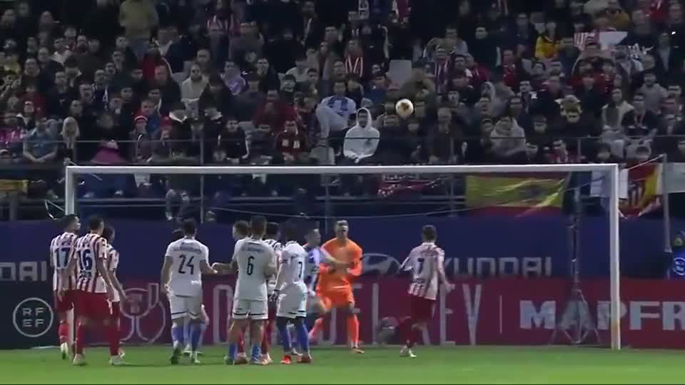 官方：切尔西后卫马马杜-萨尔租借回归斯特拉斯堡