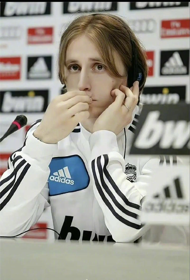 25+10且命中率超90%场次，戈贝尔升至NBA历史第三