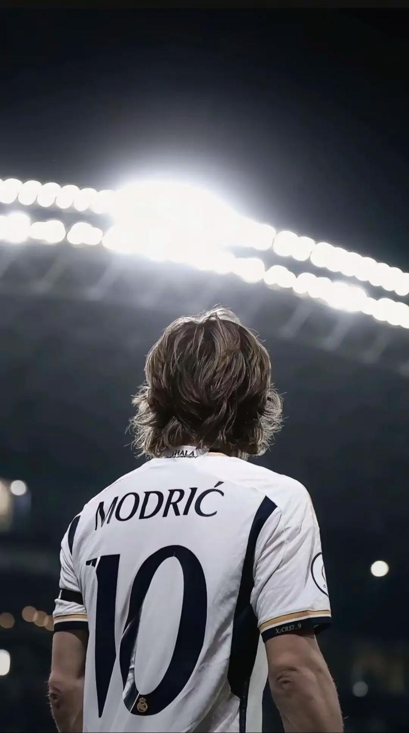 黄子豪：这赛季能完成球队和自己的目标，我很清楚这不是偶然