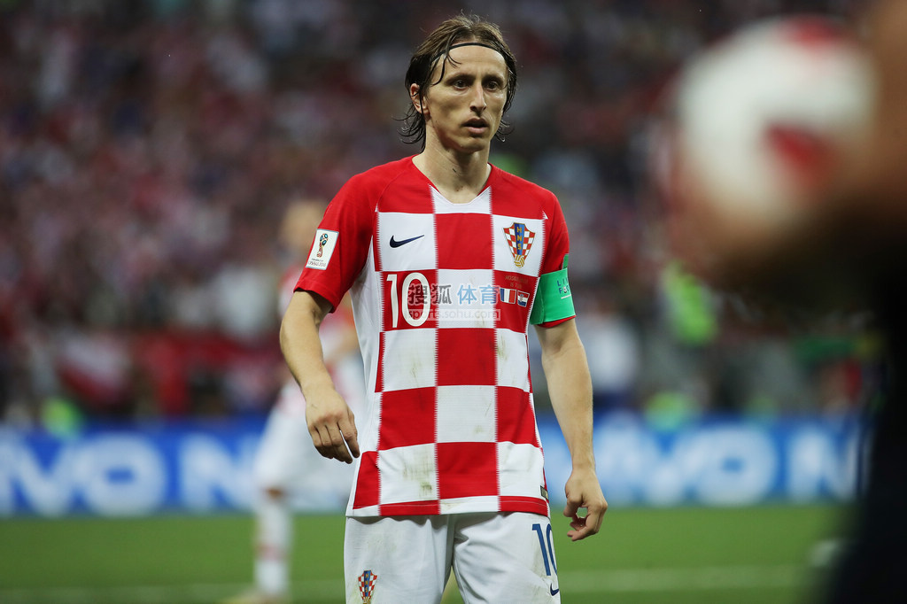 对手破门连续被吹！马赛中场霍伊别尔：VAR确实帮了我们